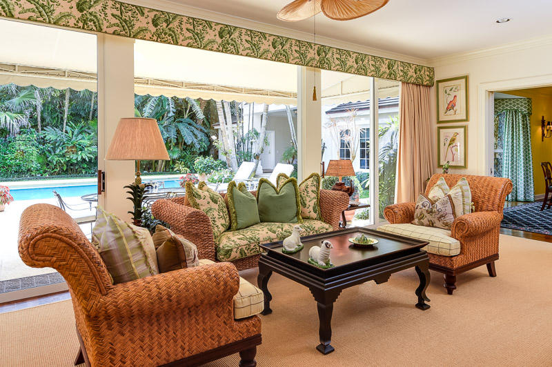 EL BRAVO PARK - Residential