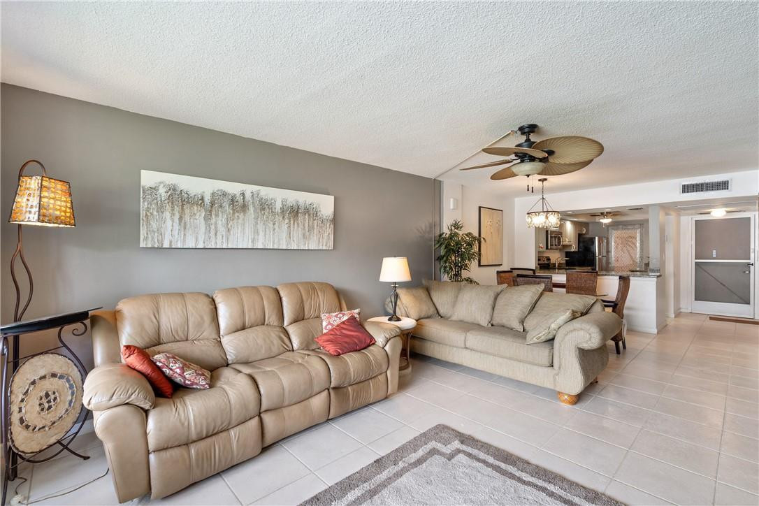 Lighthouse Point Plaza - Residential Lease