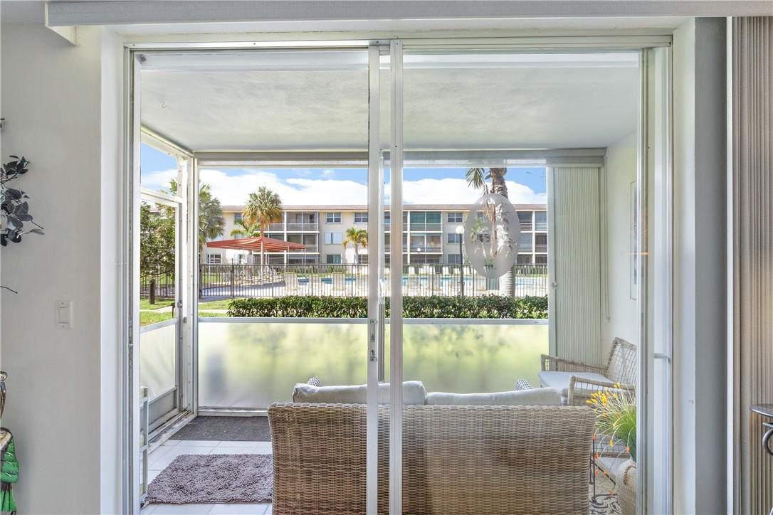 Lighthouse Point Plaza - Residential Lease