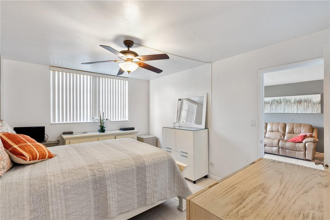 Lighthouse Point Plaza - Residential Lease