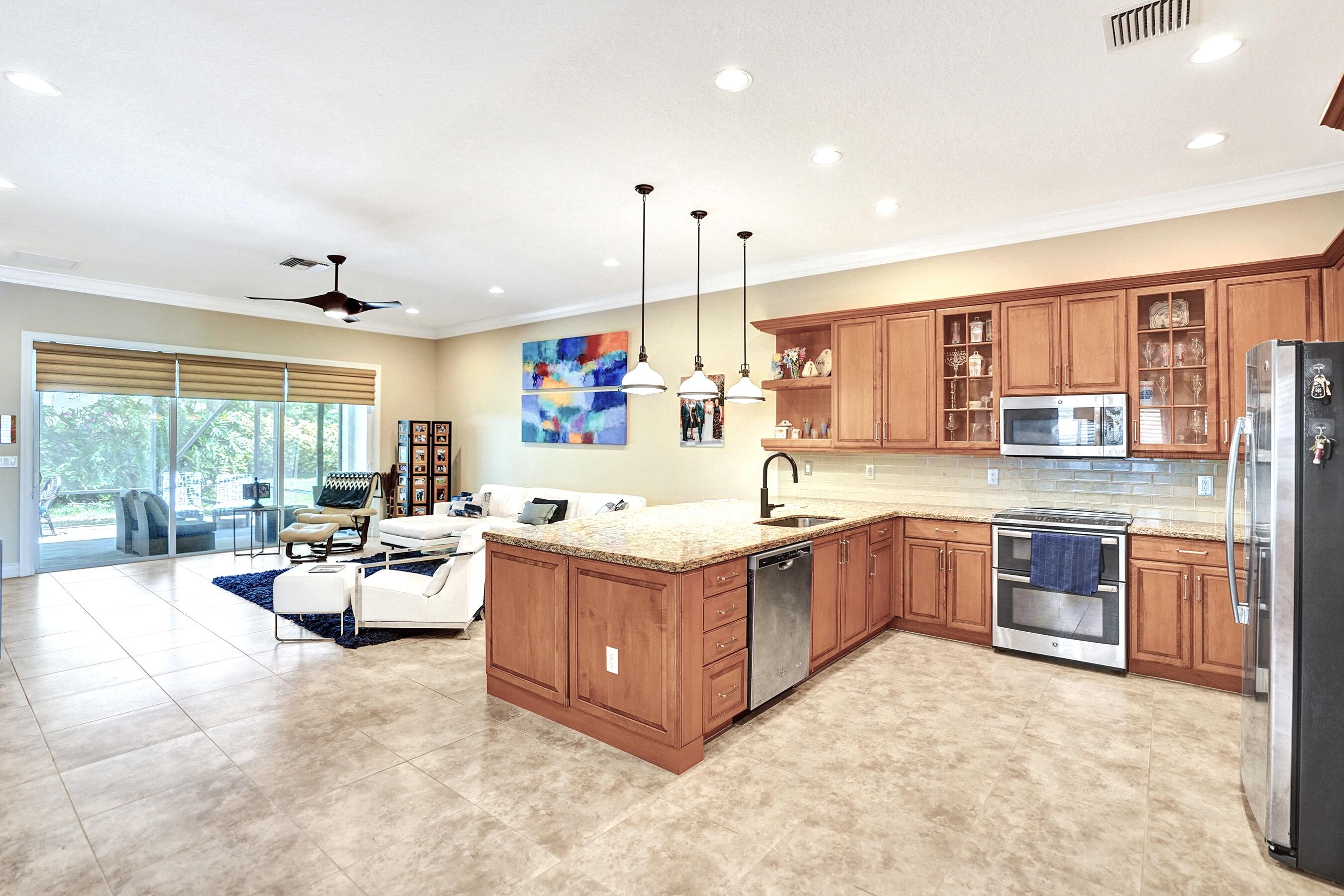Properties | Stephanie Kaufman 8703 Carmel Mountain Way