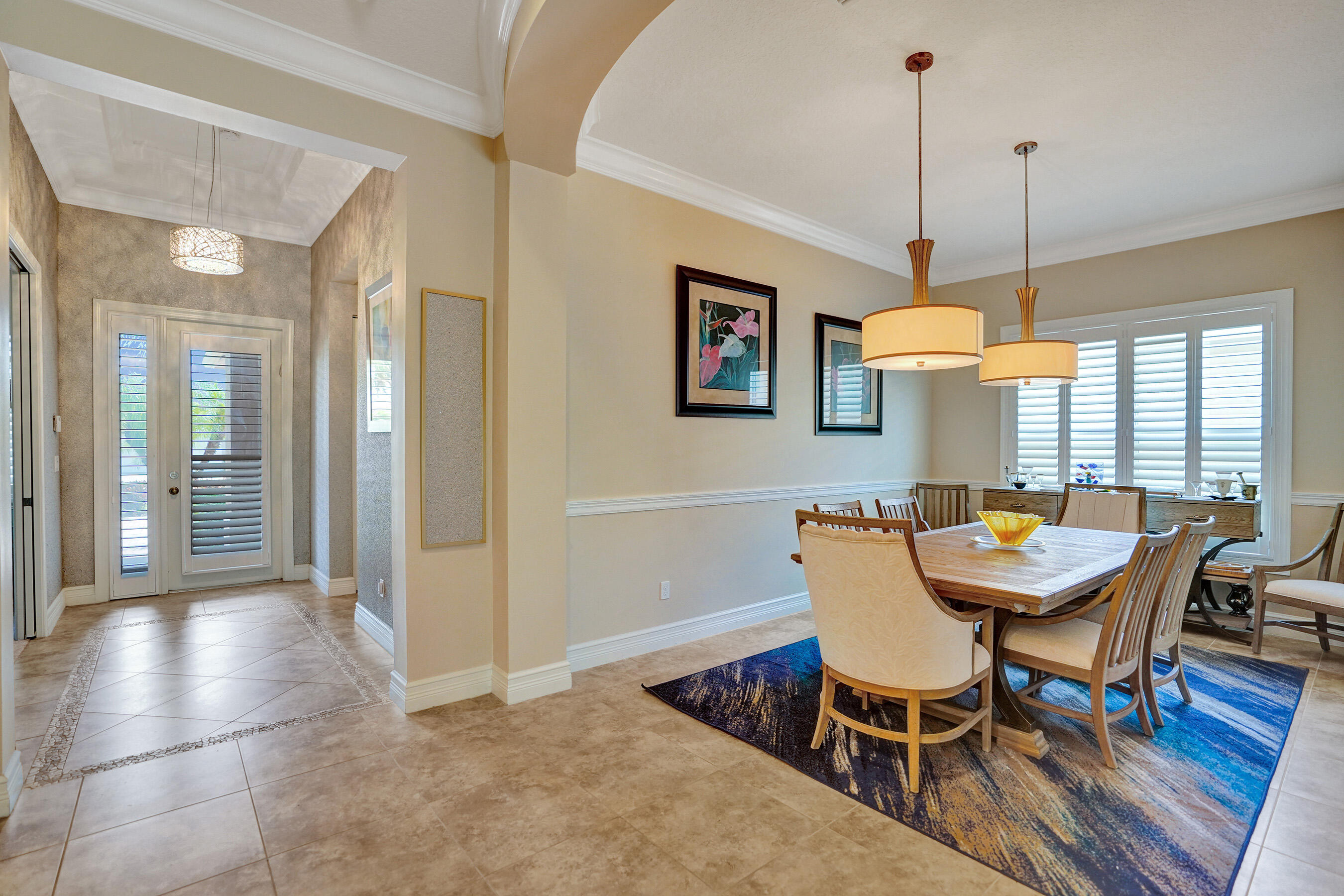 VALENCIA COVE - Residential