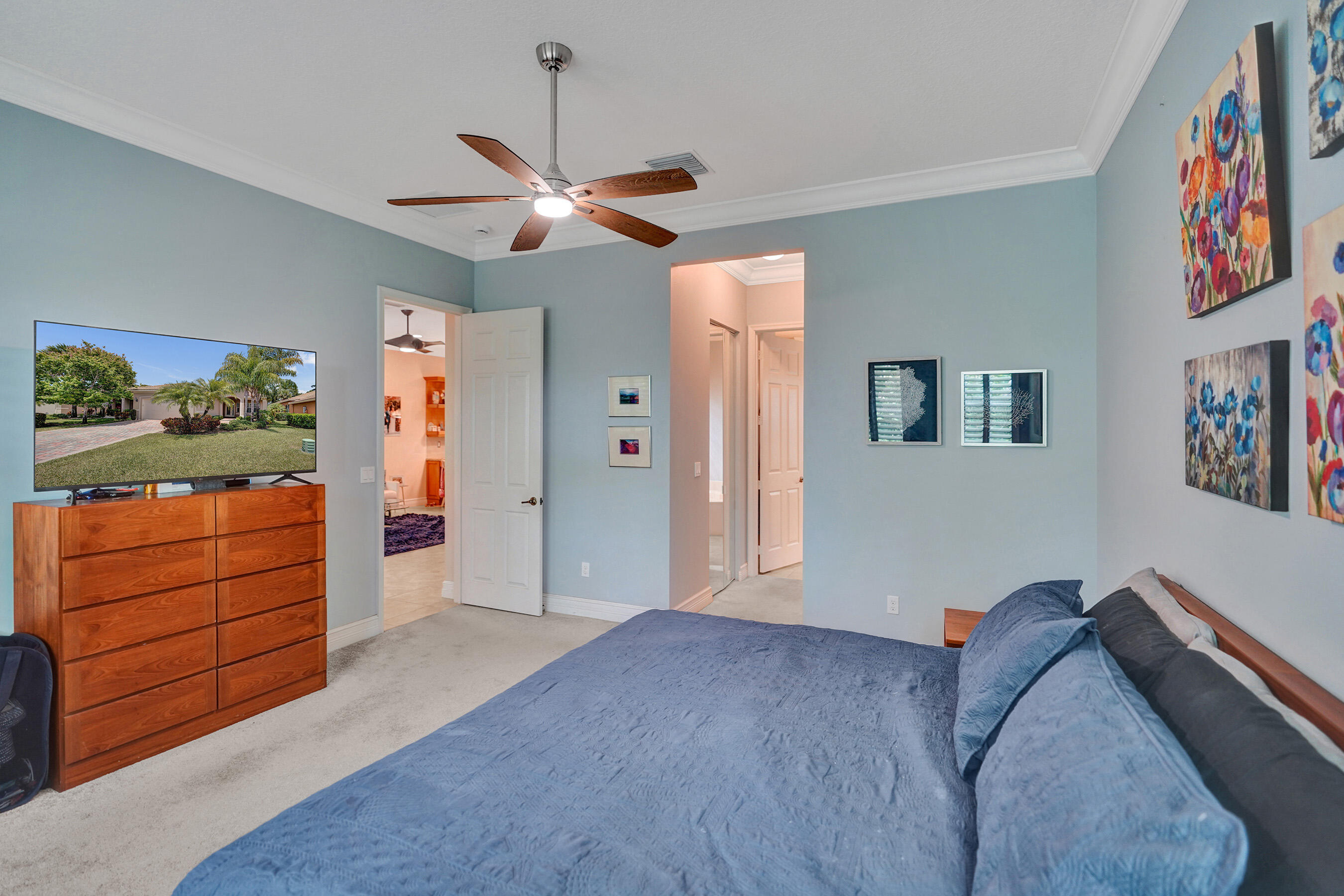 VALENCIA COVE - Residential