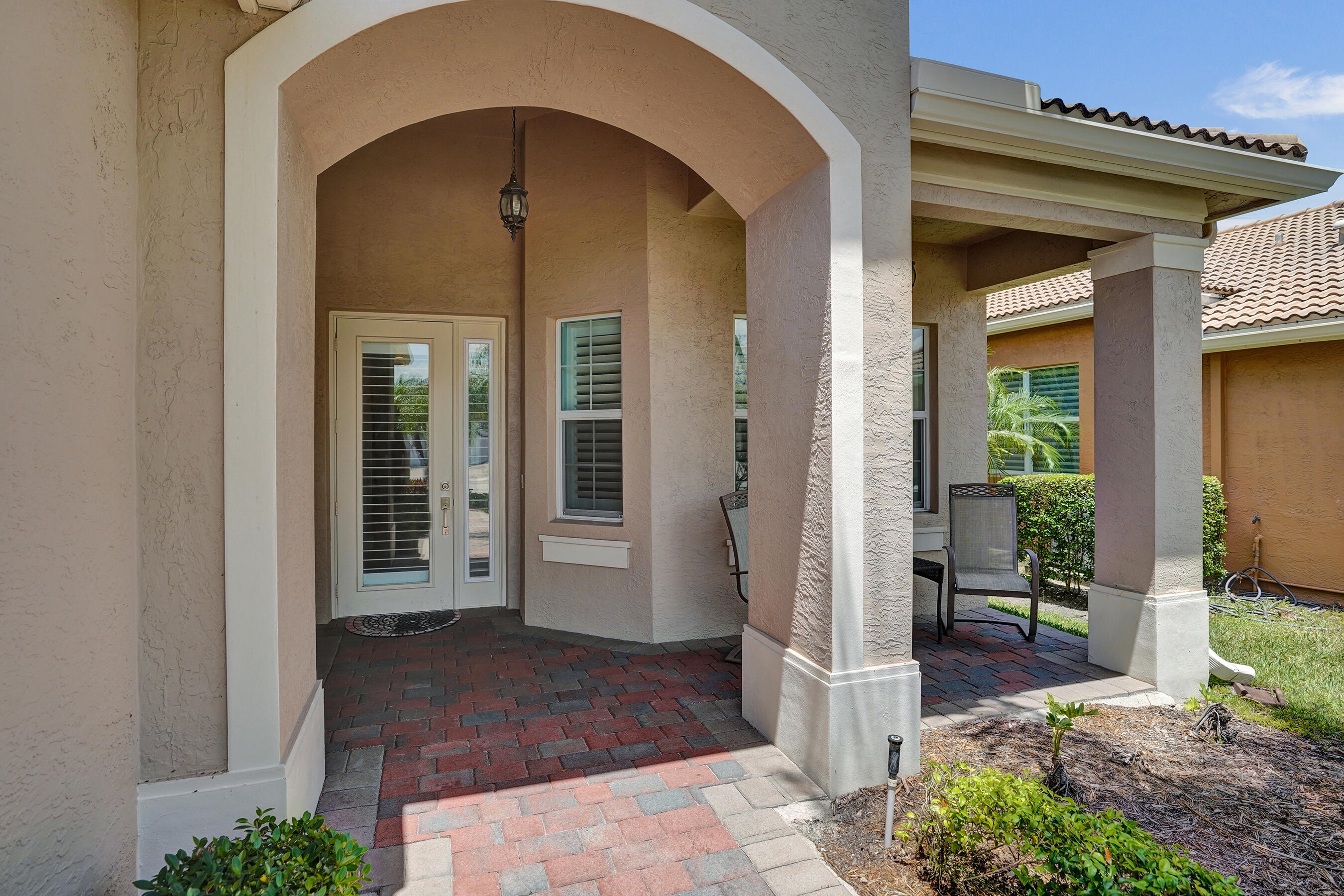 VALENCIA COVE - Residential