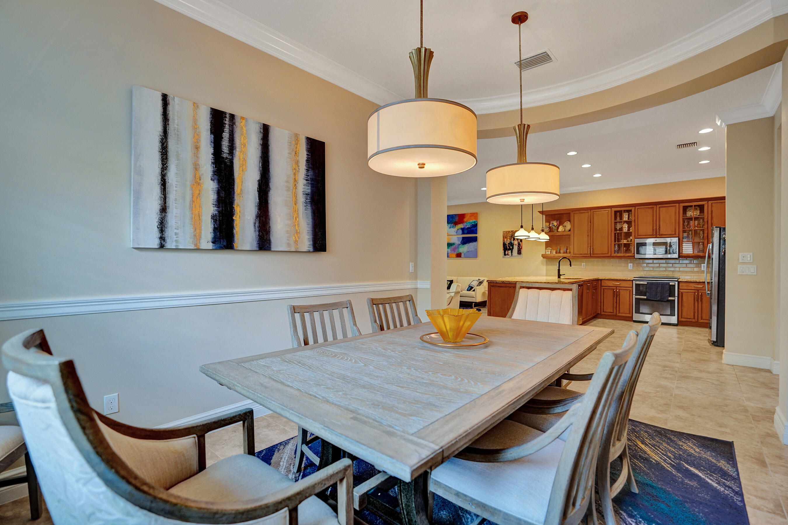 VALENCIA COVE - Residential