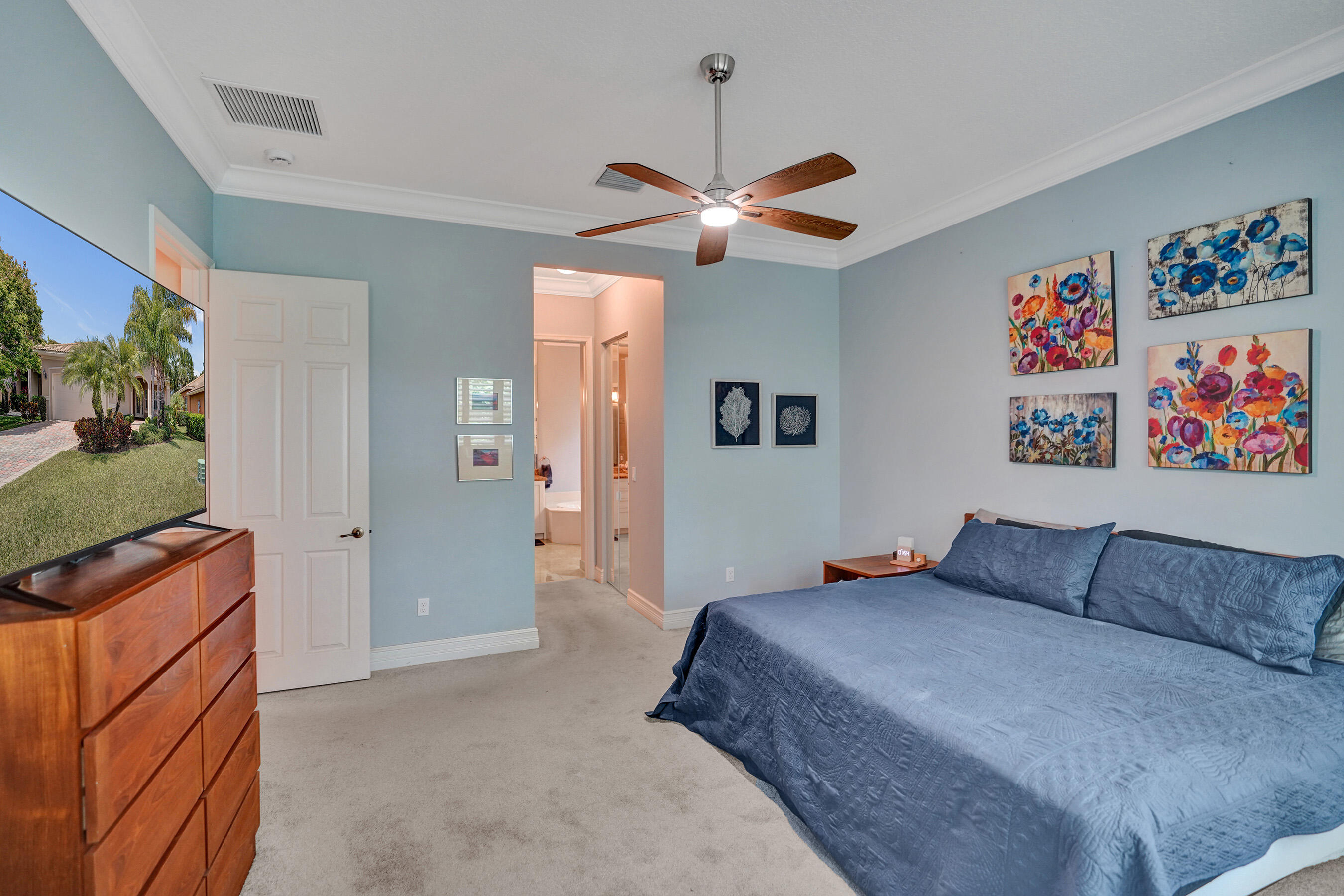 VALENCIA COVE - Residential
