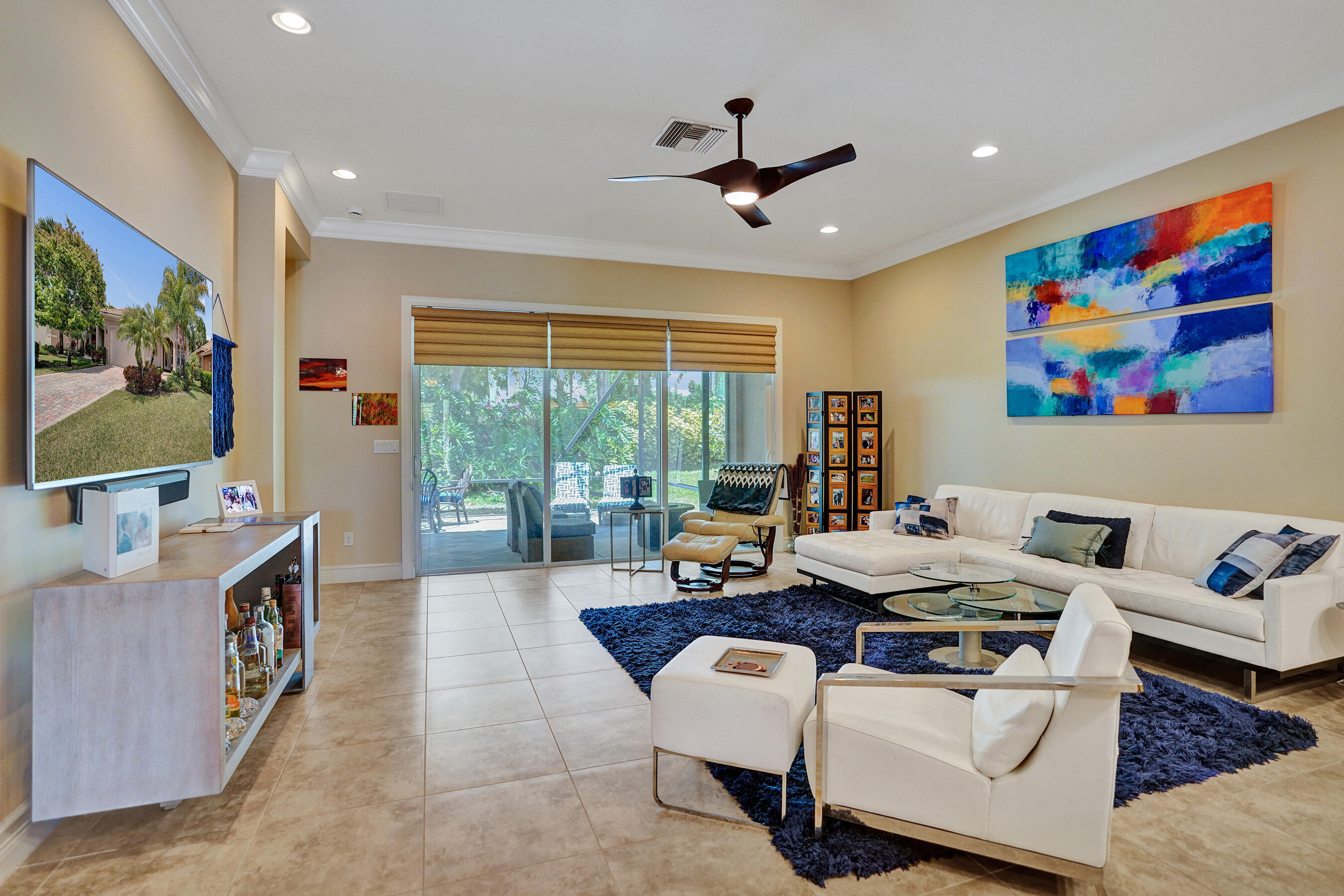 VALENCIA COVE - Residential