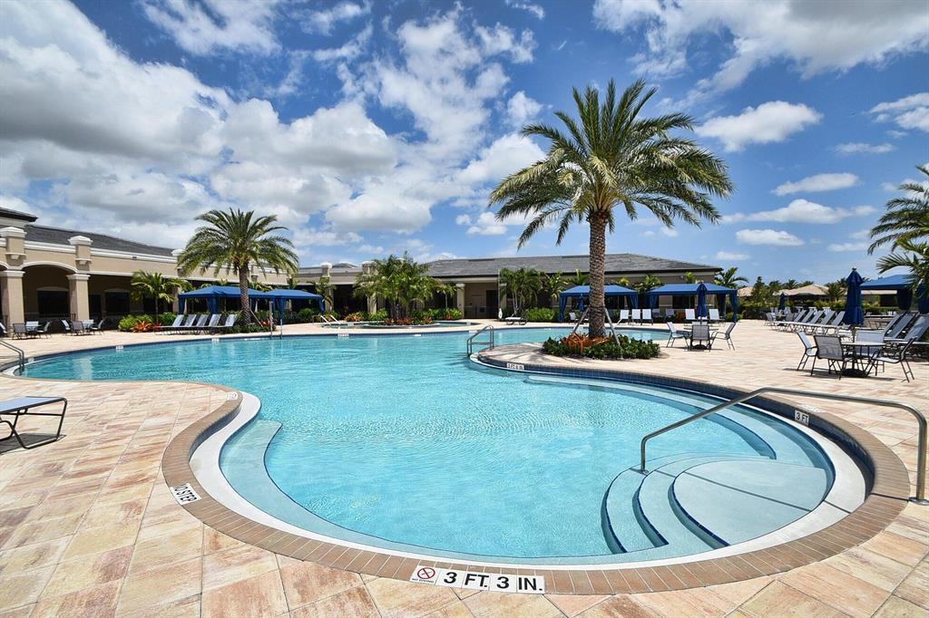 VALENCIA COVE - Residential