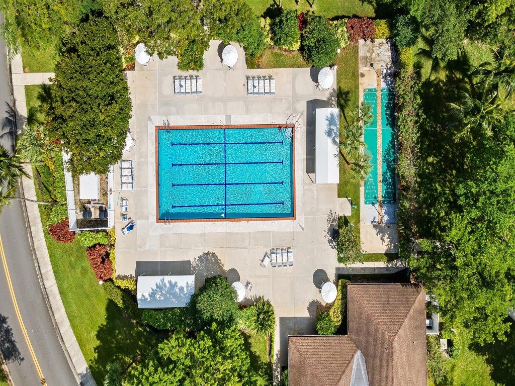 PALM AIRE COUNTRY CLUB - Residential