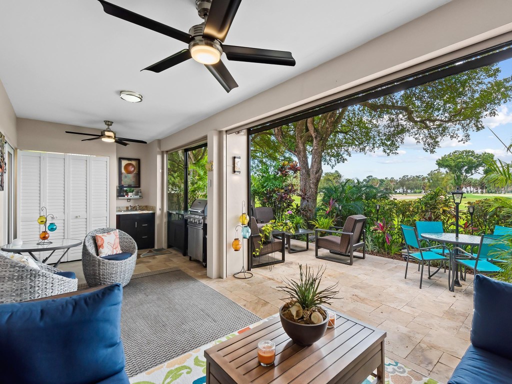 PALM AIRE COUNTRY CLUB - Residential