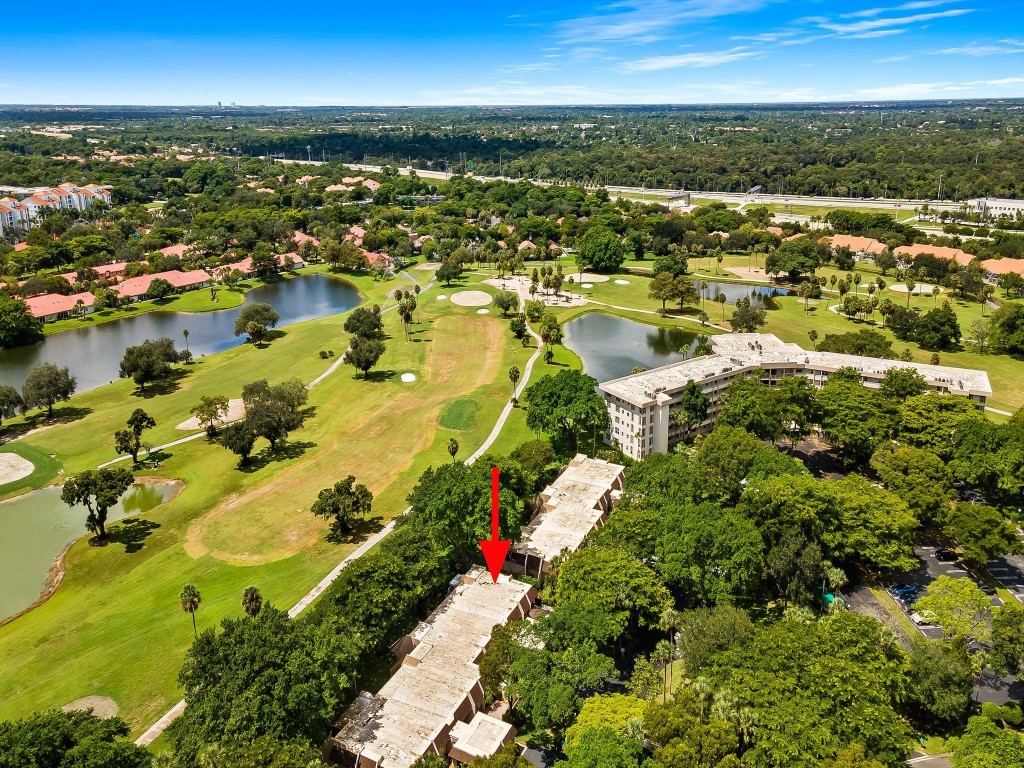 PALM AIRE COUNTRY CLUB - Residential