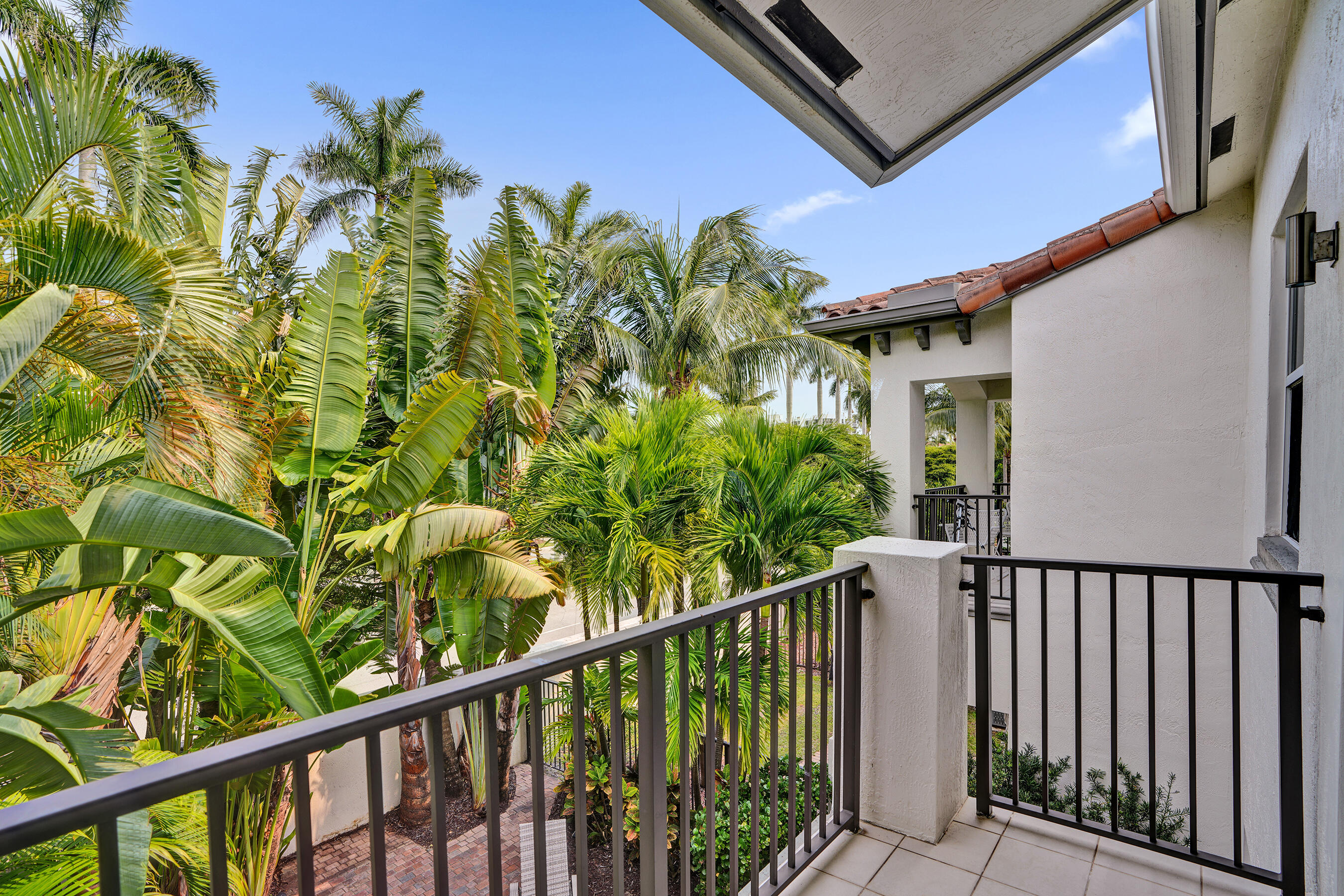 THREE ISLANDS 3RD SECTION - Residential