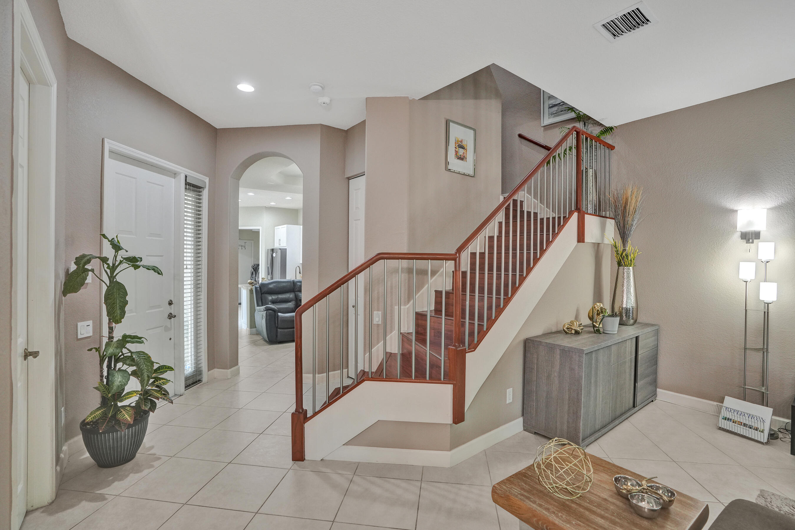 THREE ISLANDS 3RD SECTION - Residential
