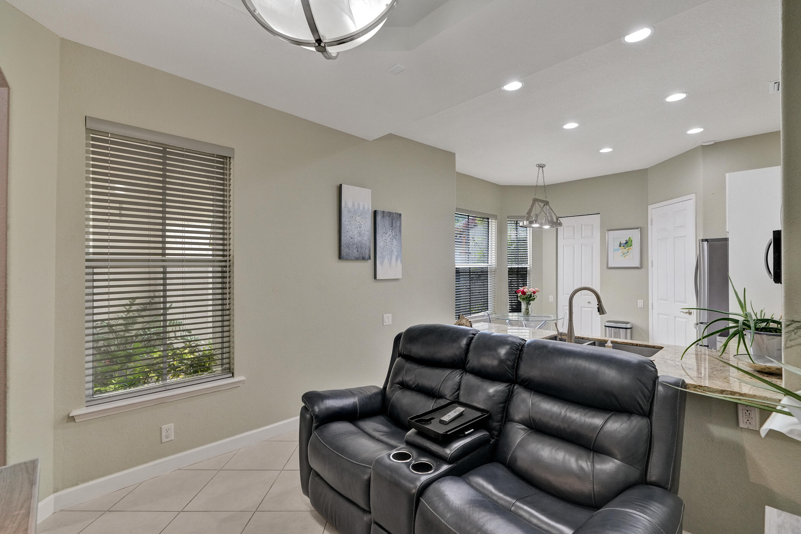 THREE ISLANDS 3RD SECTION - Residential