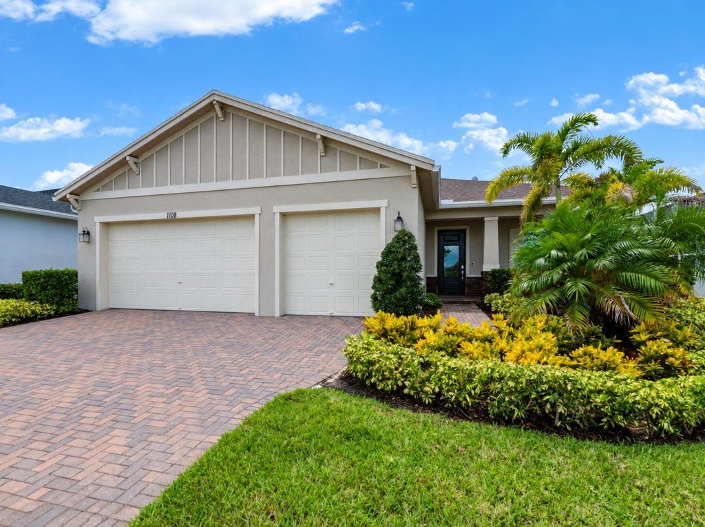 Photo of 1108 SE WOODBINE Road, Port Saint Lucie, FL 34984 (MLS # B26079117)