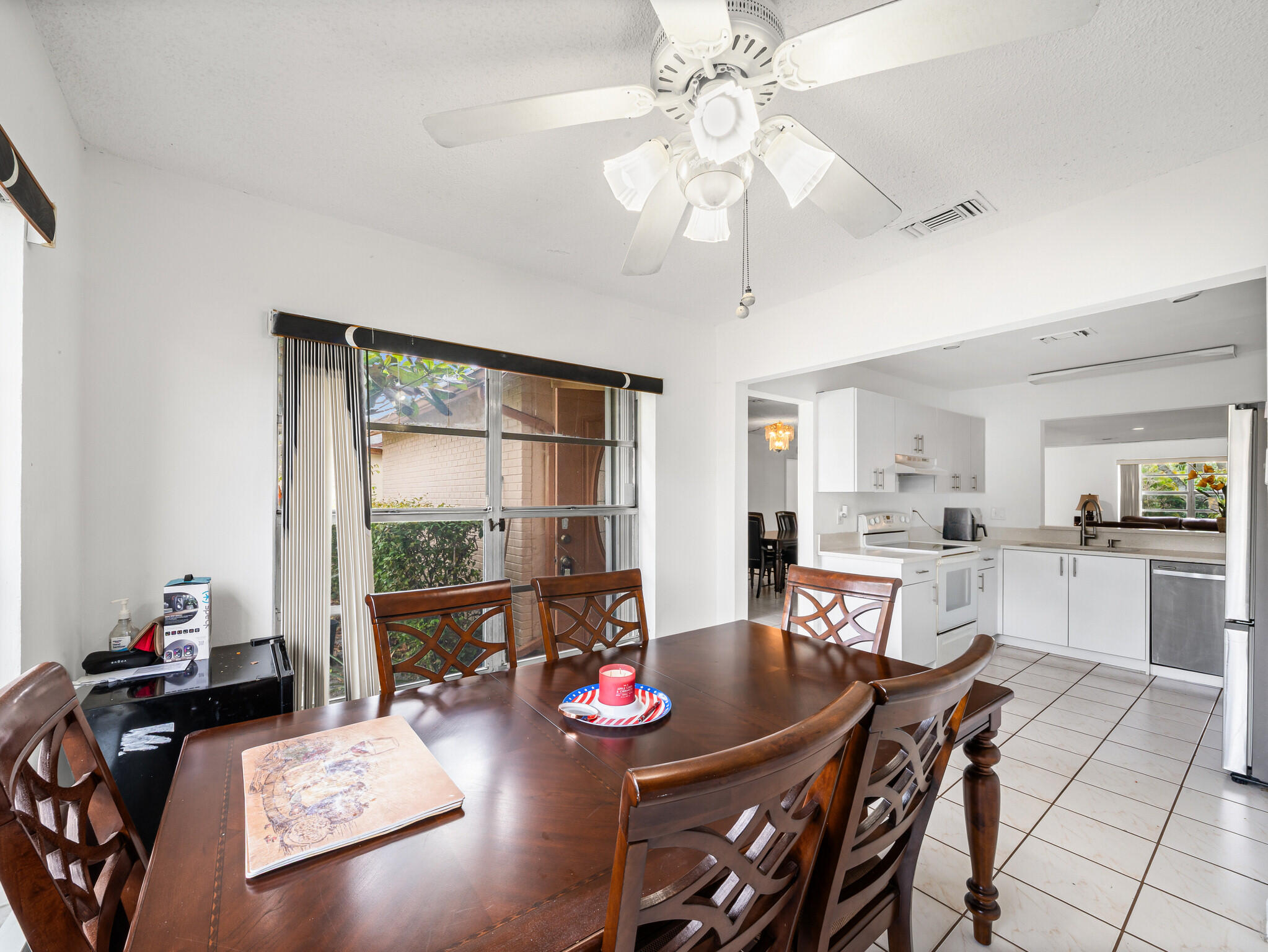 LUCERNE HOMES EAST 3 - Residential