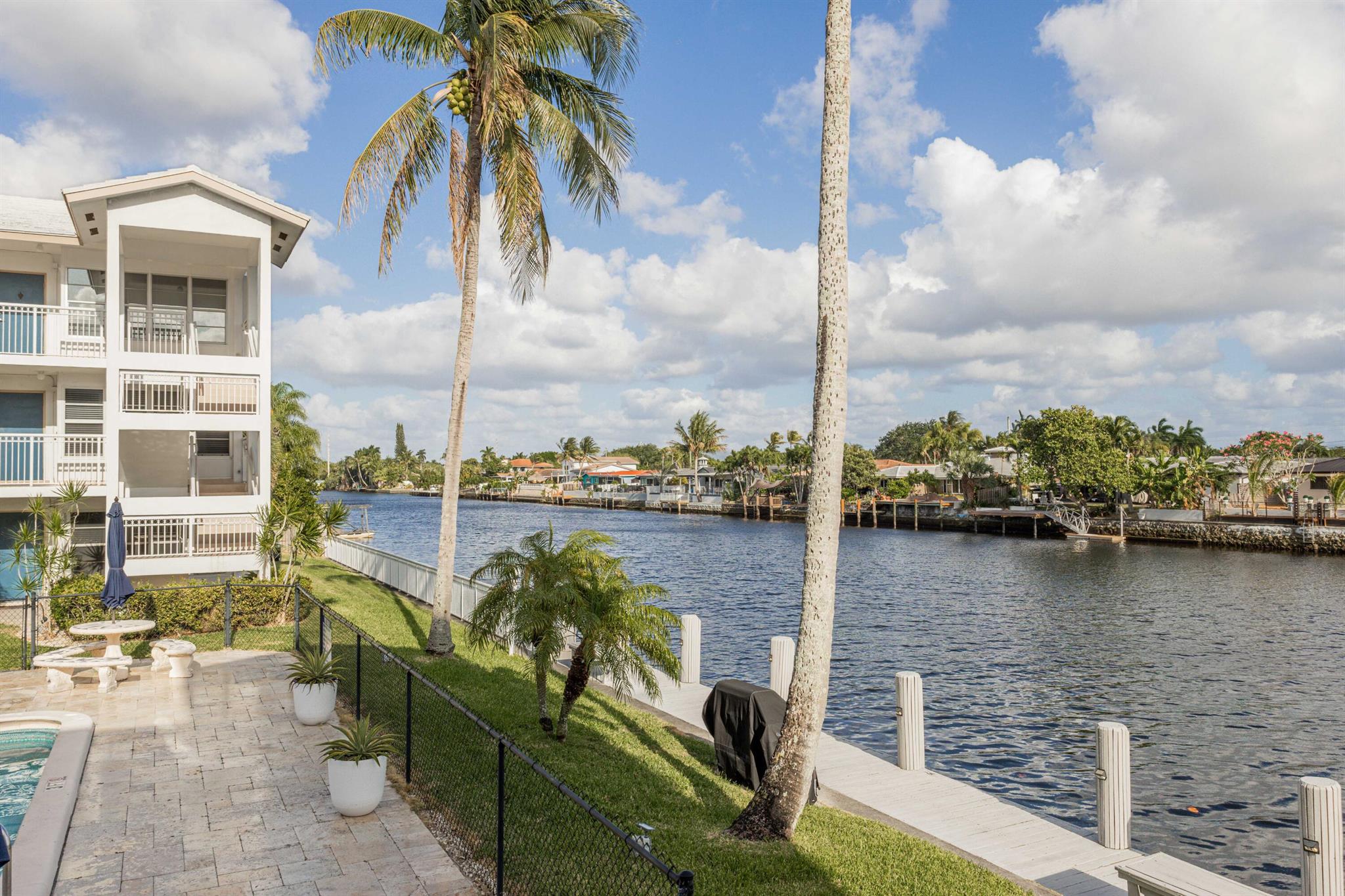 1152 NW 30th Court 212
