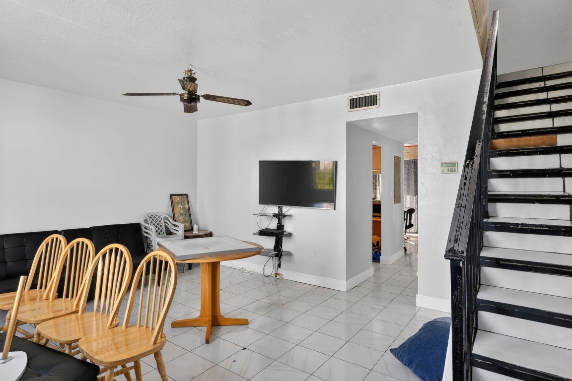 THE ARBOUR TOWNHOUSE - Residential