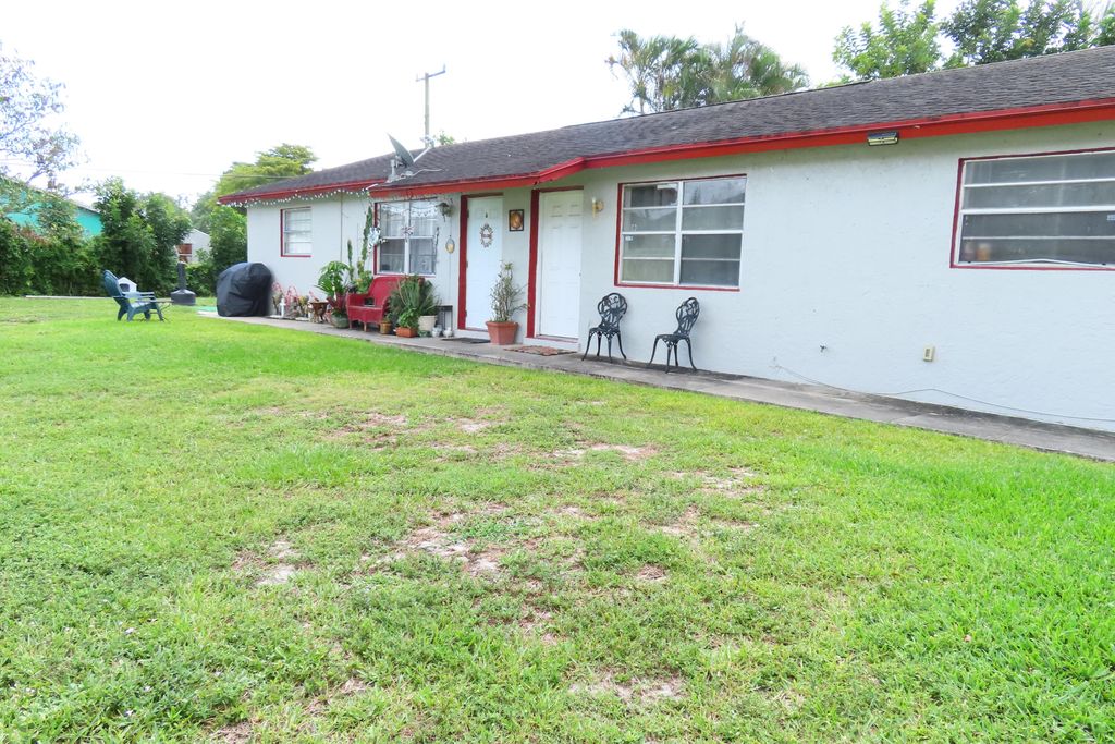 Photo of 1602 Meridian Road, West Palm Beach, FL 33417 (MLS # B26023574)