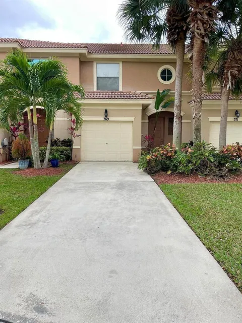 369 River Bluff Lane, Royal Palm Beach, FL MLS: R11052277