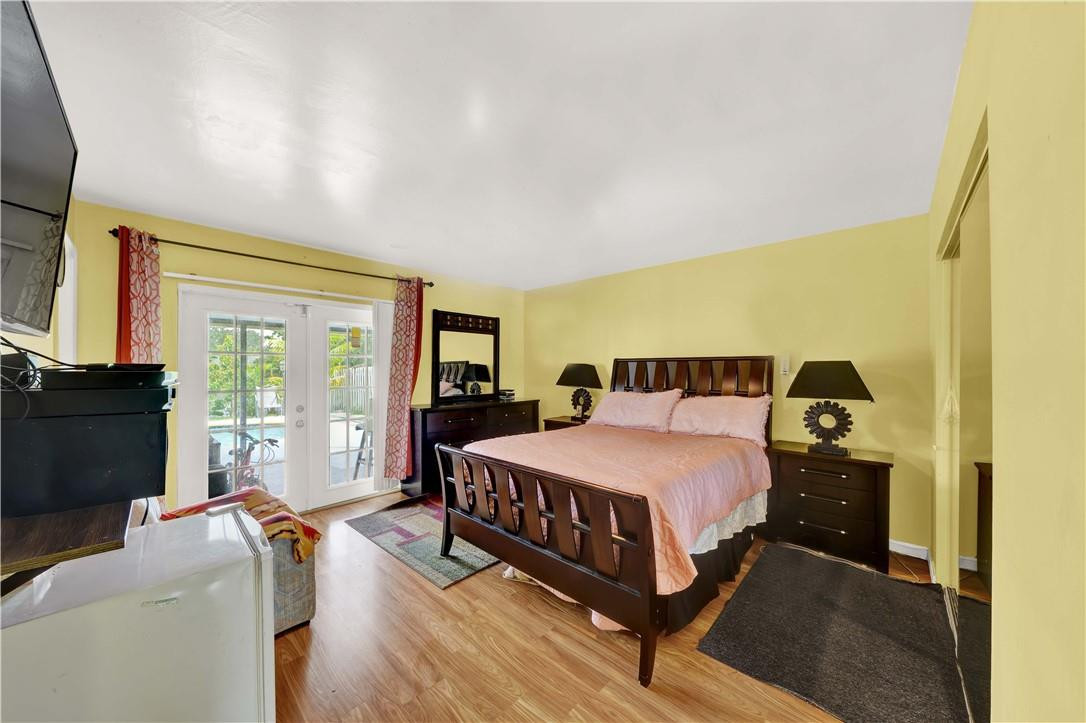 NORTH LAUDERDALE VILLAGE - Residential