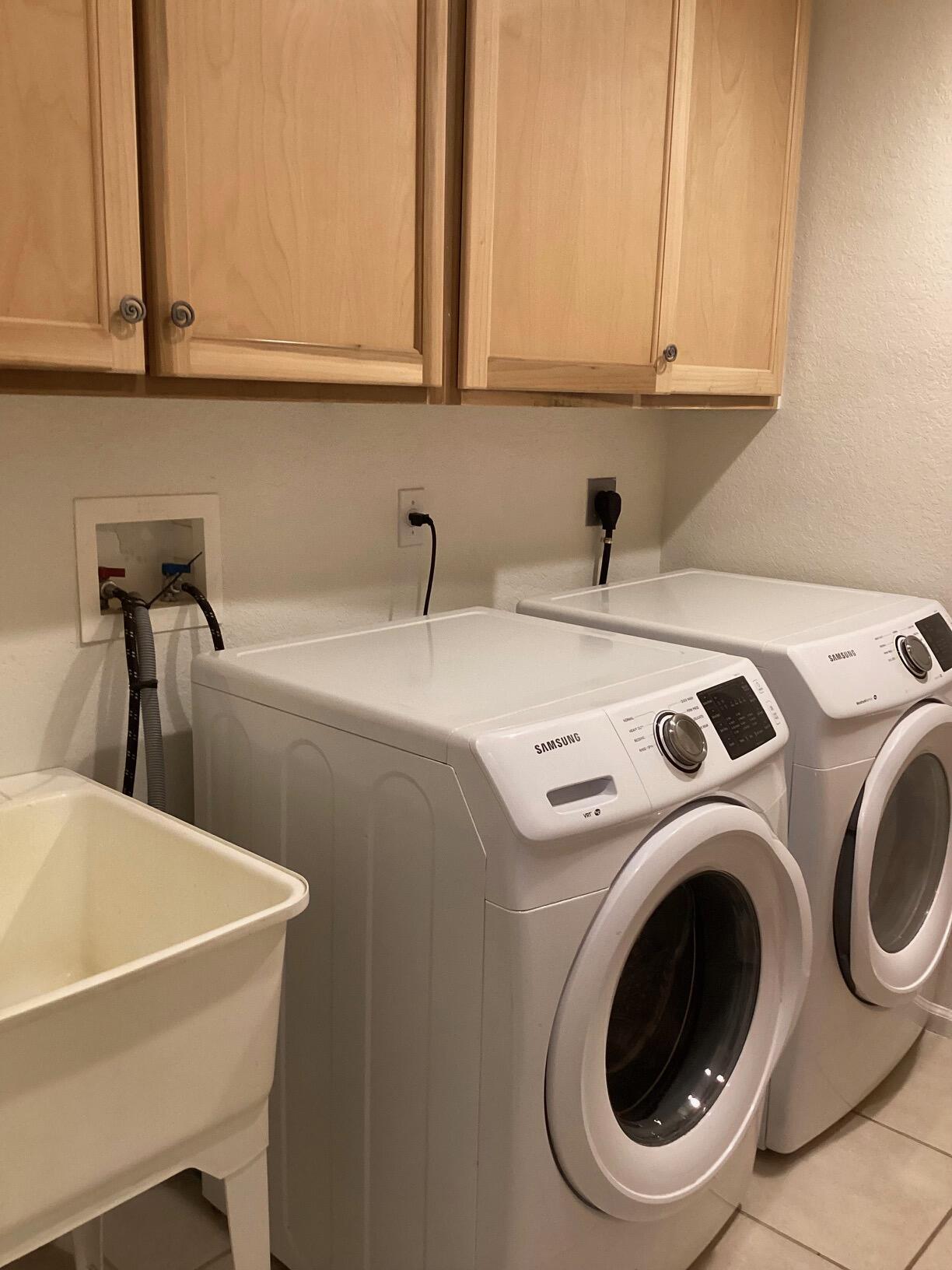 NAUTICA ISLES 2 - Residential Lease