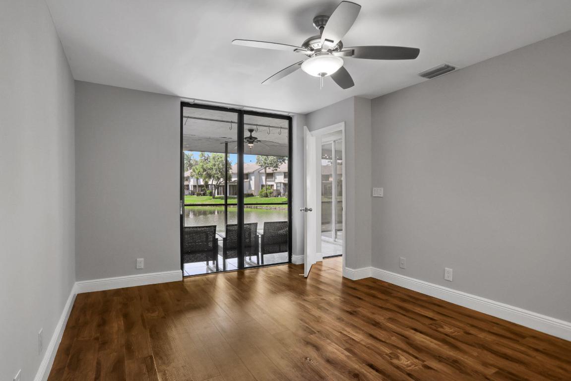 BAYWOOD VILLAGE - Residential