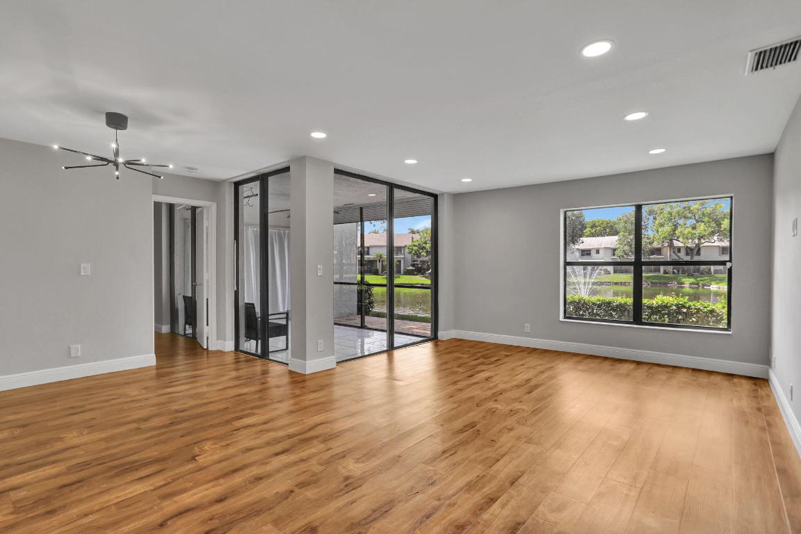 BAYWOOD VILLAGE - Residential