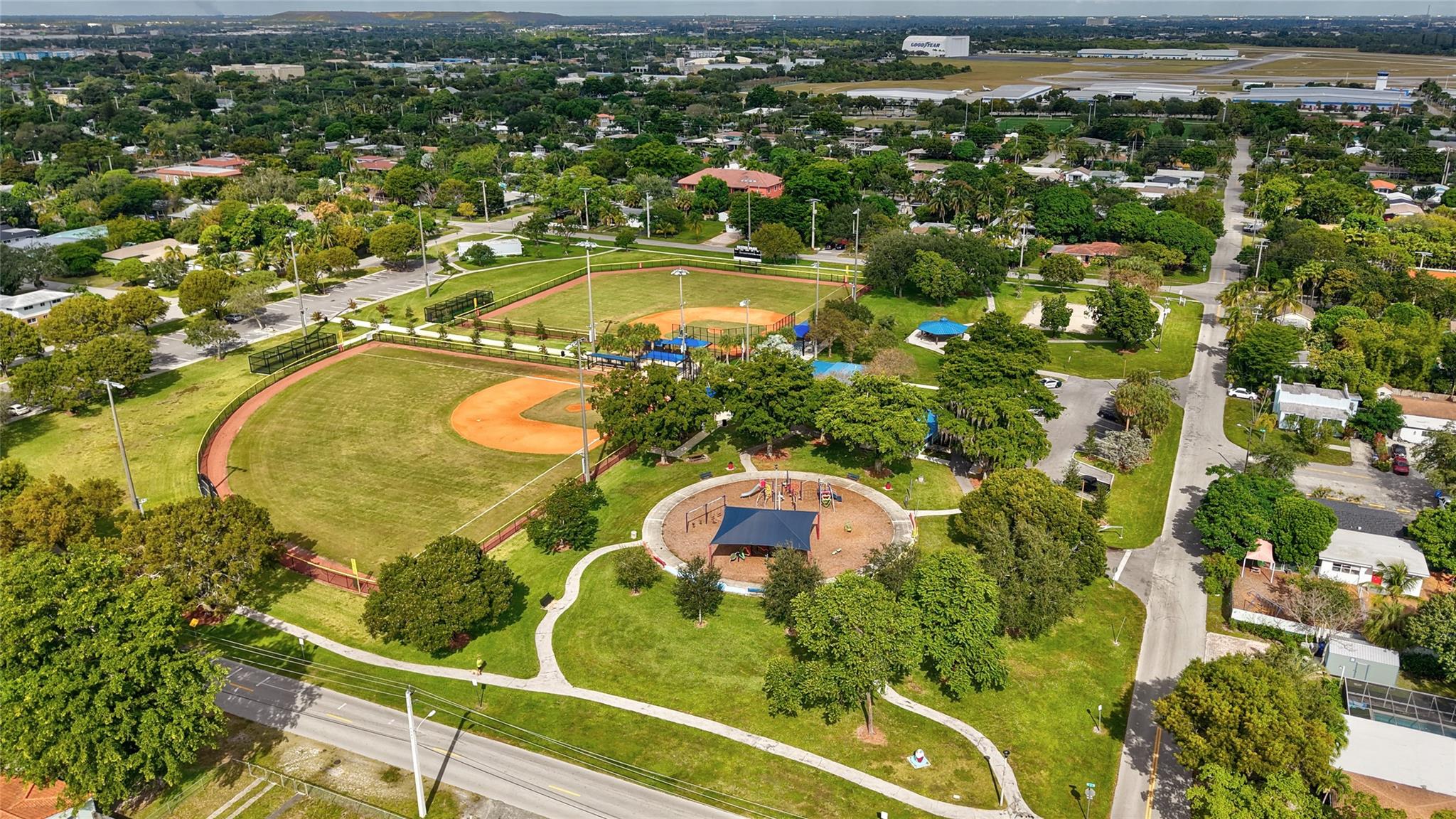 East Haven 21-39 B - Residential