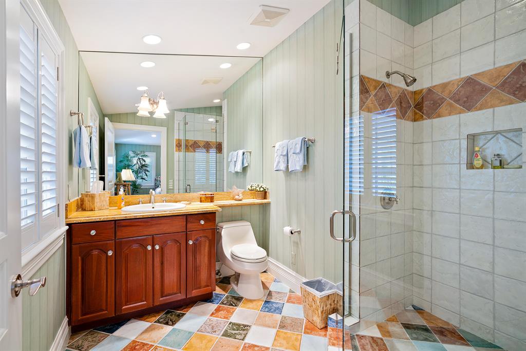 ROYAL PARK - Residential