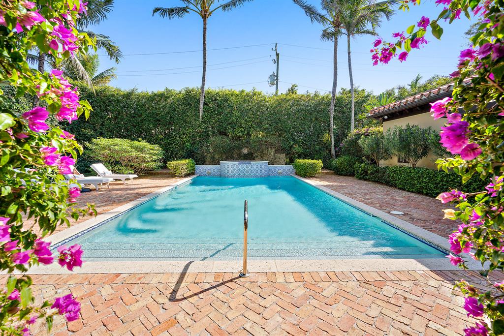 ROYAL PARK - Residential