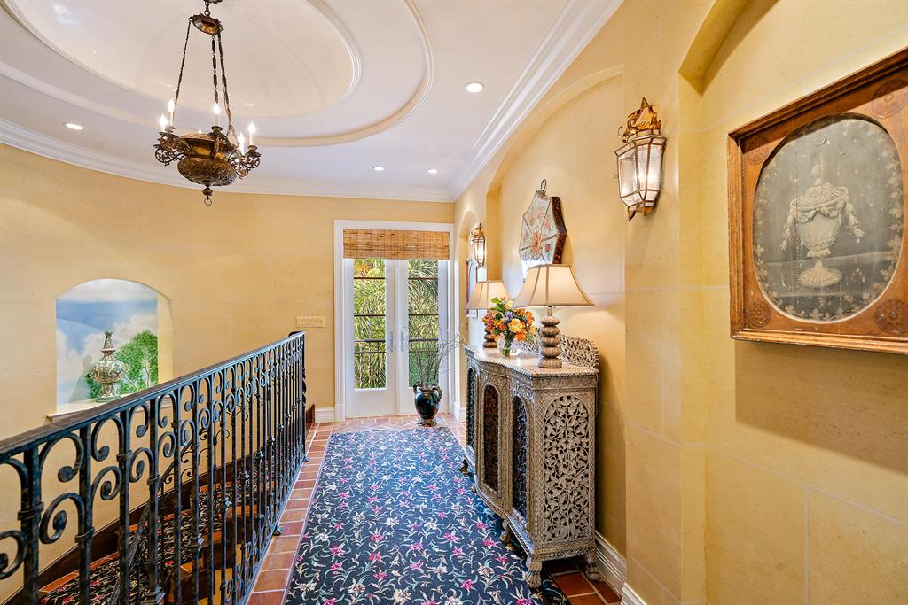 ROYAL PARK - Residential