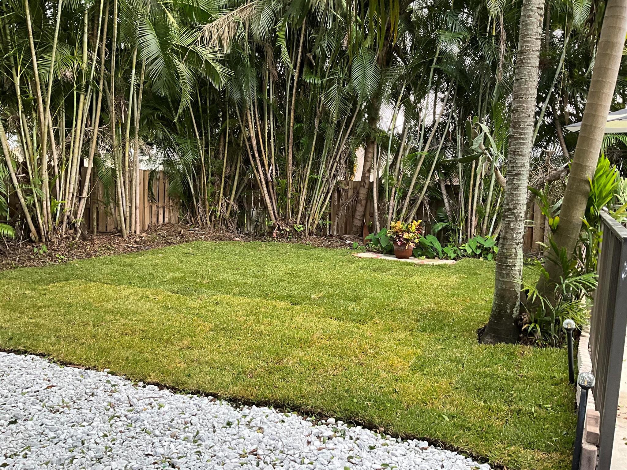 GREENVIEW SHORES - Residential Lease