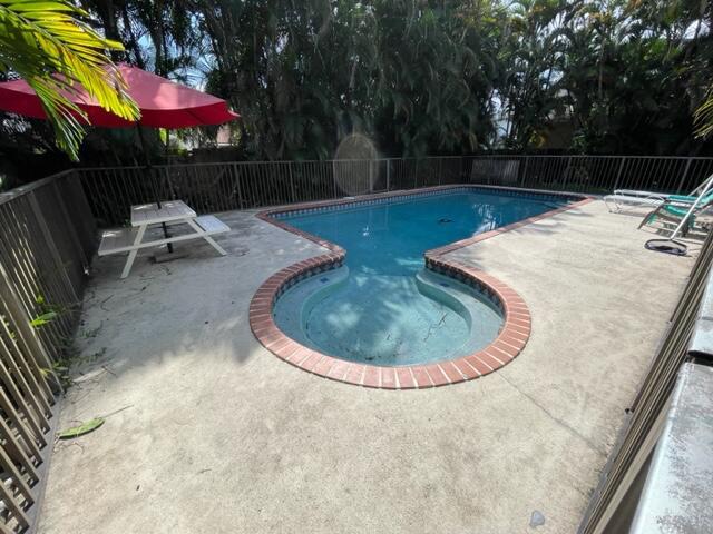 GREENVIEW SHORES - Residential Lease
