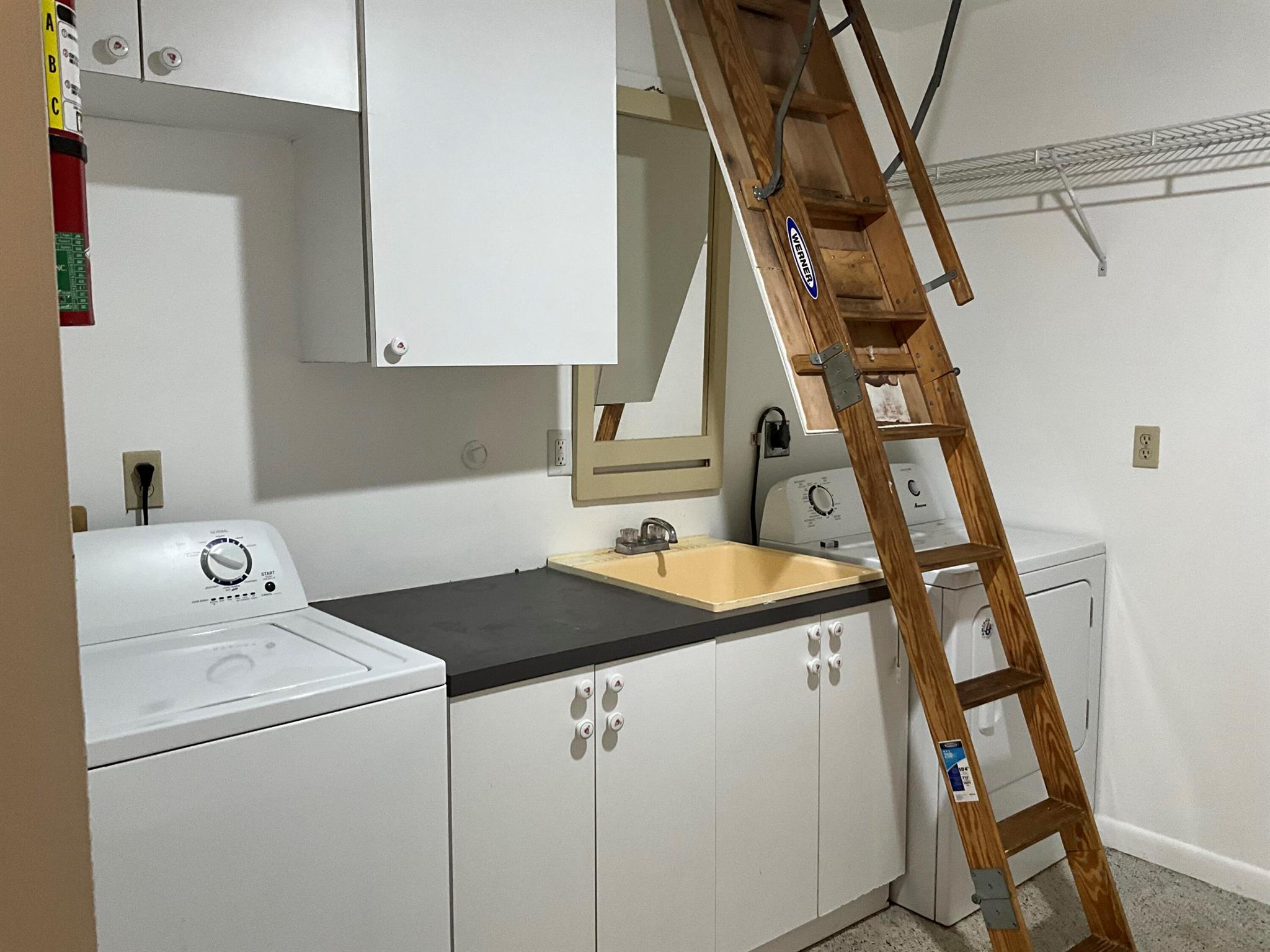 GREENVIEW SHORES - Residential Lease