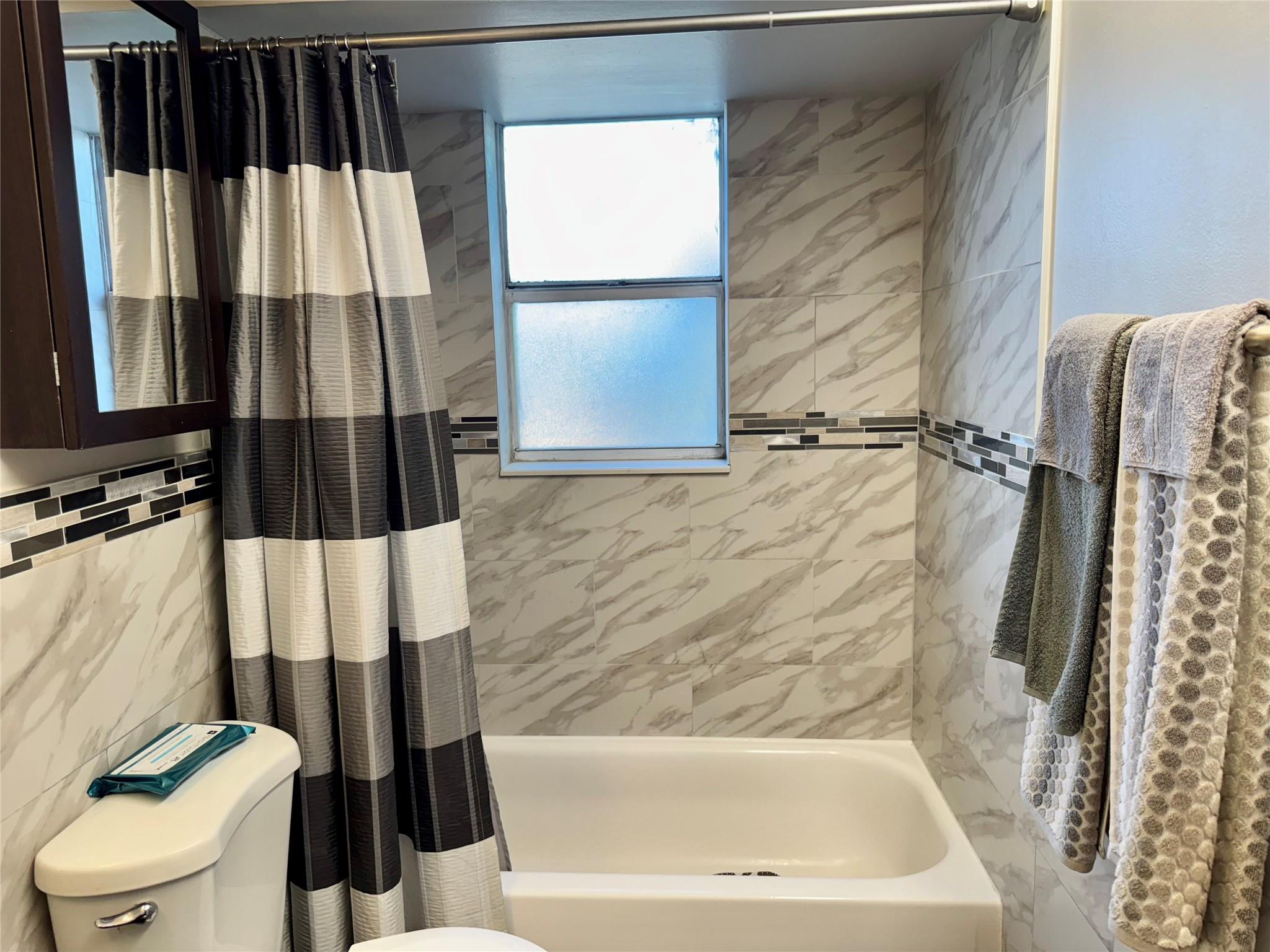 COURTYARDS OF BROWARD - Residential