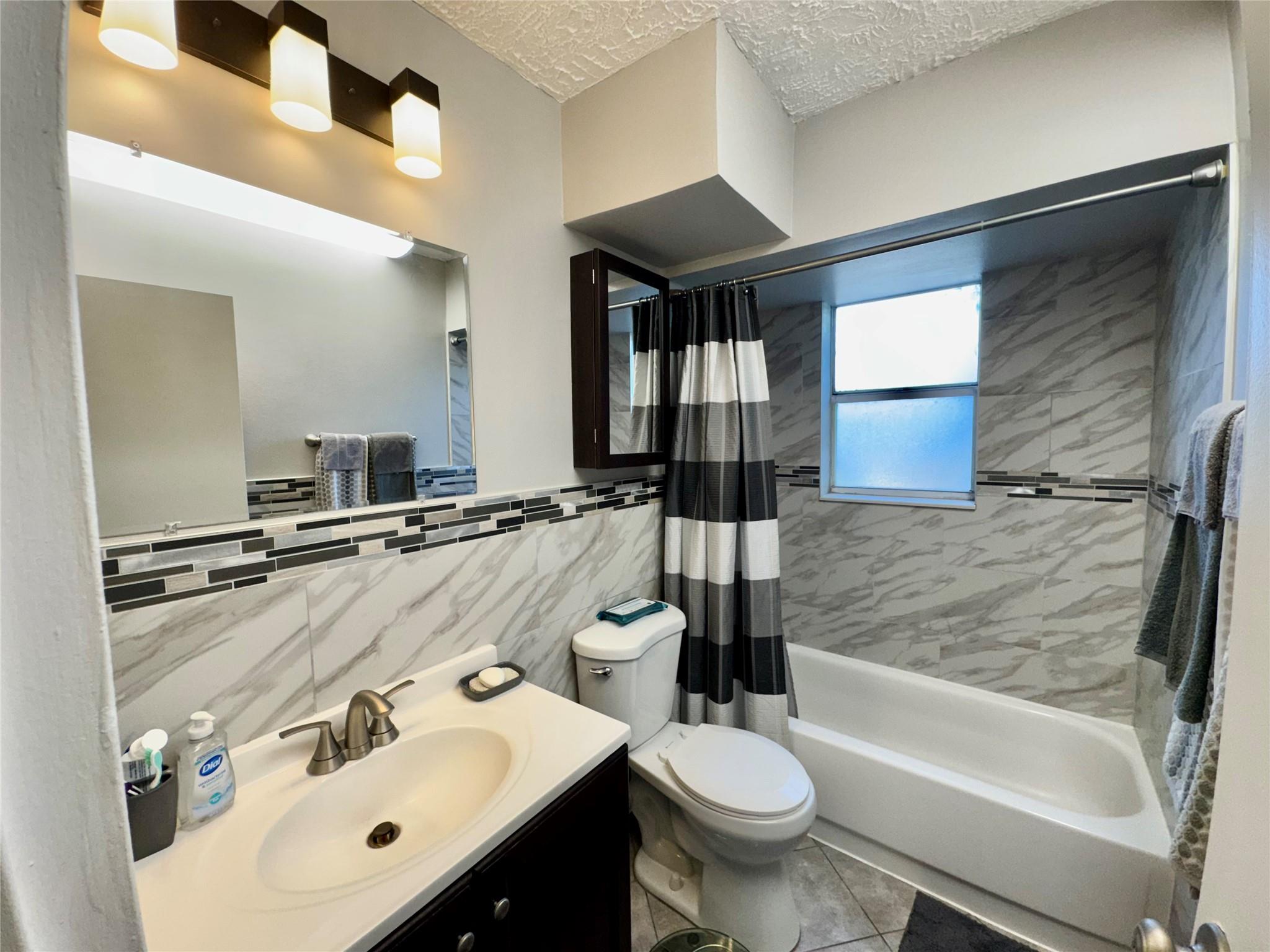 COURTYARDS OF BROWARD - Residential