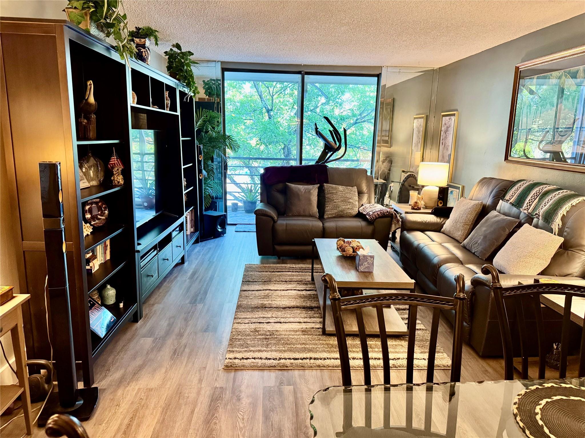 COURTYARDS OF BROWARD - Residential