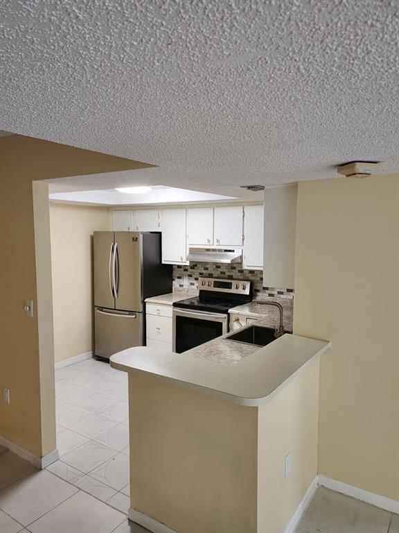 5570 NW 44th St 206A