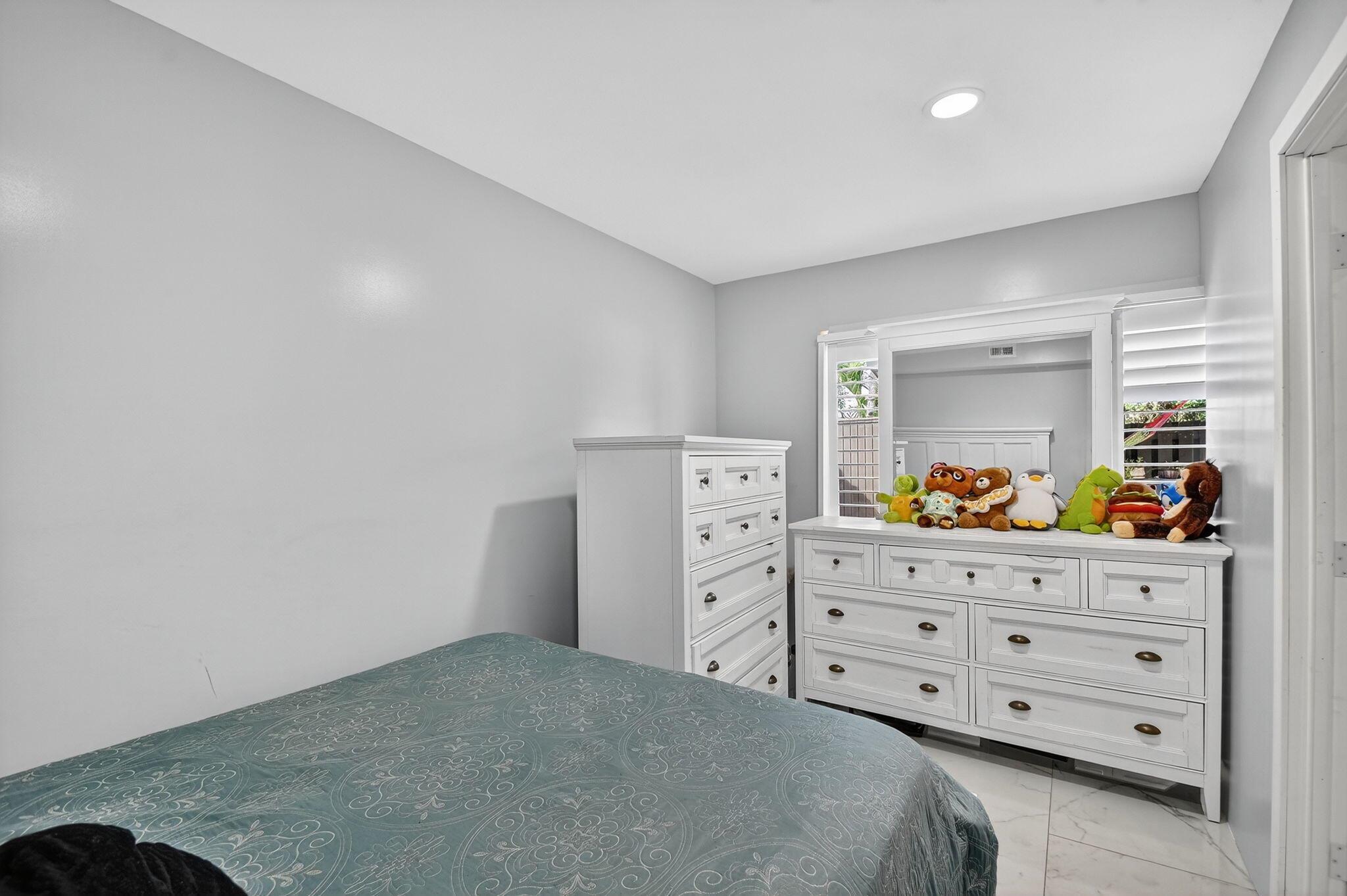 PINES 2 - Residential