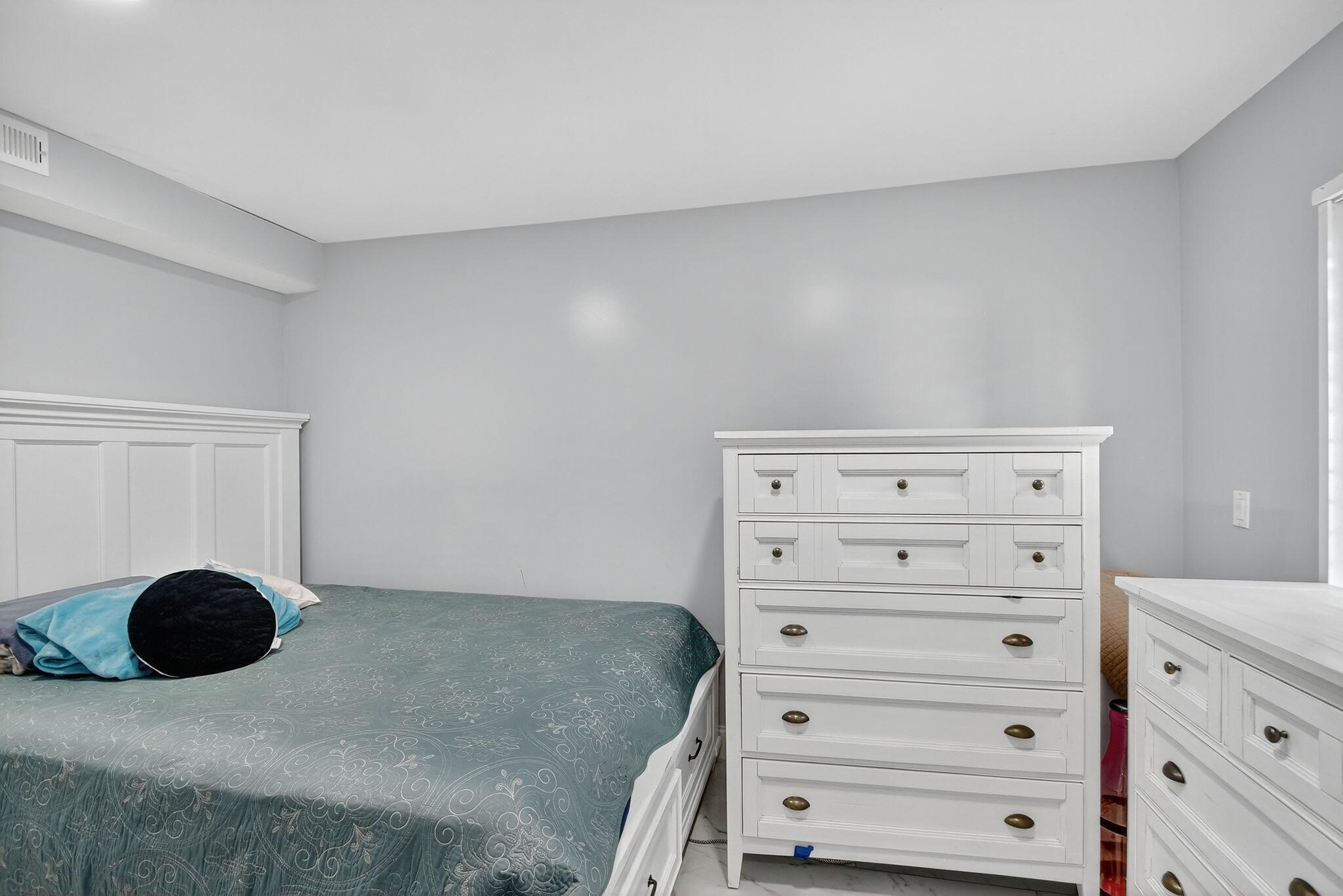 PINES 2 - Residential