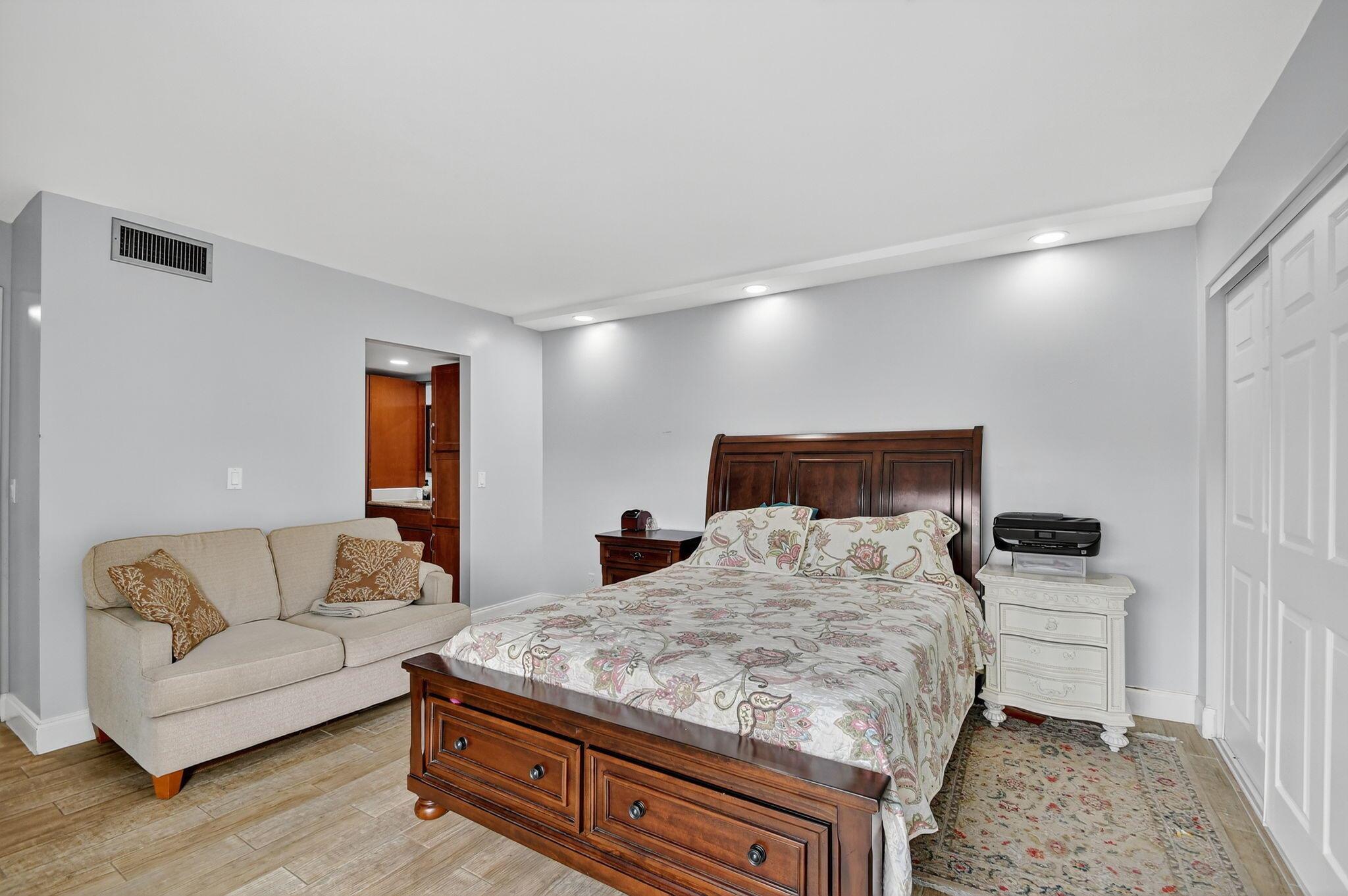 PINES 2 - Residential