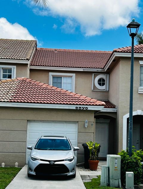 A home in Lake Worth