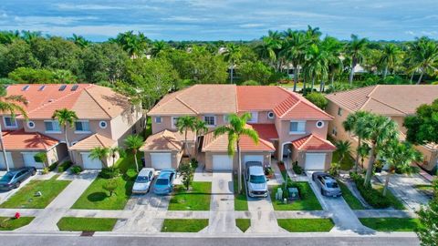 A home in Lake Worth