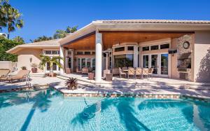 ADMIRALS COVE - Residential