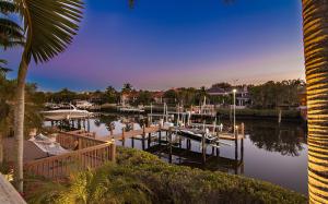 ADMIRALS COVE - Residential