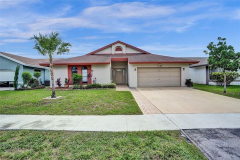 3151 NW 107th Dr Sunrise FL 33351