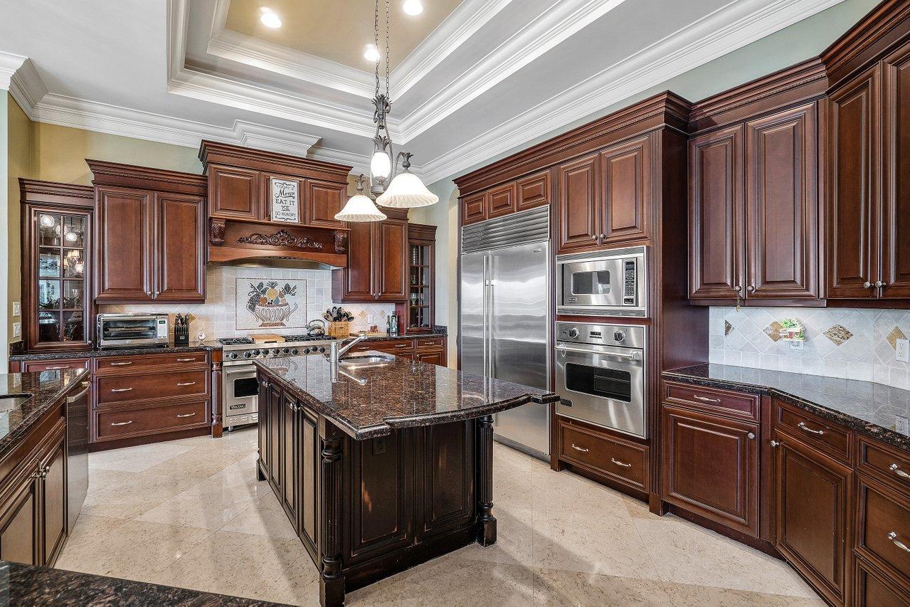 JUPITER RIVER ESTATES REVISED PLAT OF (AKA Islands - Residential