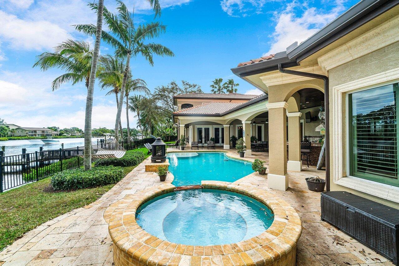 JUPITER RIVER ESTATES REVISED PLAT OF (AKA Islands - Residential