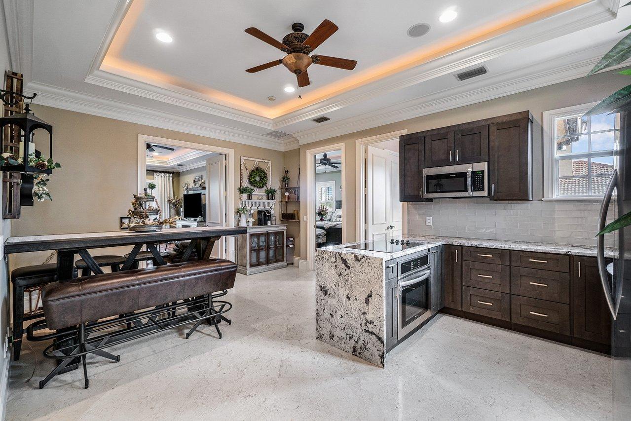 JUPITER RIVER ESTATES REVISED PLAT OF (AKA Islands - Residential